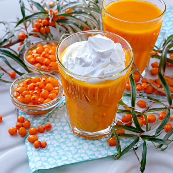 Amberfarm recepie - sea buckthorn juice with eggwhites and whiped cream